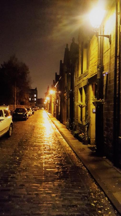 Quiet Ground Floor Mews Flat And Parking Daire Edinburgh Dış mekan fotoğraf